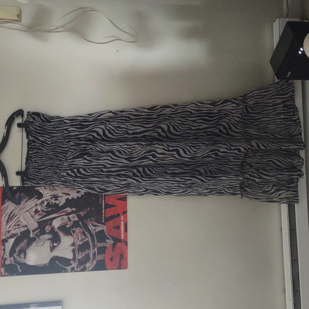3/15 🦇 Gorgeous Sleeveless Zebra Print Beach Dress